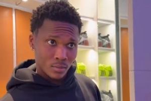 马瑟林:我都不知道我们得了153分 全队都很出色 尤其是小卡