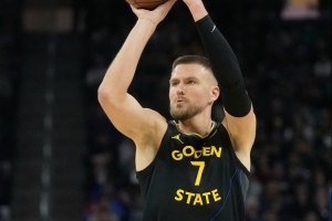 替补这么给力依然难救主!勇士板凳席合砍65分 三人各17分!