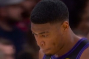 太激进了呀!八村塁第三节仅打2分钟便领到个人第5犯 被换下休息