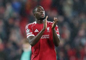 埃弗拉:科纳特受到了太多的批评,但他去皇马或曼联都会受到欢迎