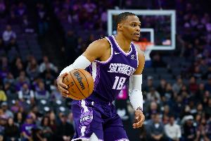 还期待连场三双呢!威少三节砍16分7板9助&仅1失误 末节未上场