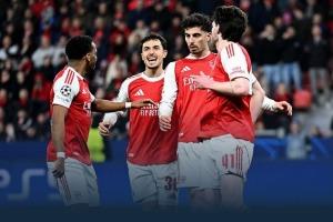 你看好谁?1/8决赛首回合:皇马完胜曼城 拜仁巴黎胜 枪手巴萨平