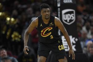 难阻失利!托马斯·布莱恩特8中4拿到12分5板 罚球3中3