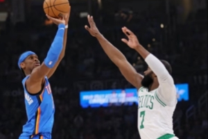 亚历山大vs杰伦;卢卡的51分