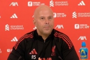 斯洛特:不能仅凭首回合就说英超不行,但我没想到曼城会0-3皇马