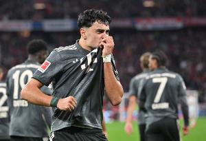 法尔克:切尔西没准备求购帕夫洛维奇,球员也没打算转会