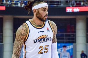 强迫症福利!付豪本场26分9篮板&莫兰德4分21篮板 合计30分30板