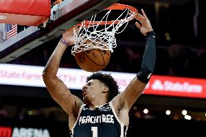 新鹰王!杰伦·约翰逊20中10得23分10篮板12助攻再砍三双!