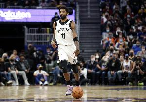 4年前的今天:欧文天神下凡31投20中狂轰60分 创个人生涯纪录