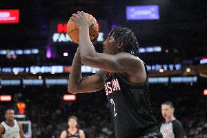 尽力!火箭仅上3位替补 谢泼德11分3助3断 芬尼8分4助 奥科吉0分