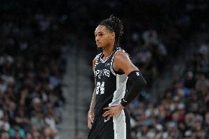 11投6中得20分!米奇:瓦塞尔打得非常职业很成熟