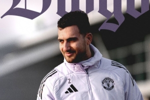 曼联官方祝达洛特27岁生日快乐,球员为红魔出战240场10球20助