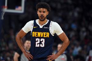 小阿德尔曼:卡梅隆·约翰逊现在打球不再想那么多 发挥自然就好