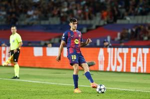 马丁:下半场我们在控球和寻找空间方面有所提升,创造了一些机会