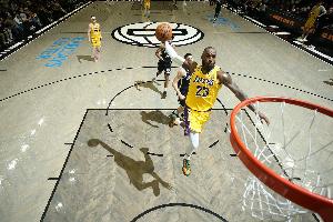 Skip:詹姆斯23赛季还能这么扣 你会想知道他为何从不去扣篮大赛