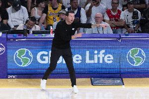 帕金斯:雷迪克重新赢得了更衣室的信任 我们看到了湖人的激情