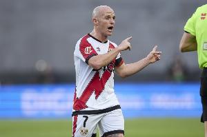 巴列卡诺前锋:巴萨主场狂灌纽卡7球并没吓到我,这更激励了我们