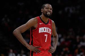 火媒:令人匪夷所思的数据 KD少用2177次出手 得分超越了乔丹