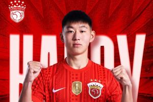 今天是海港一线队球员姜宇斐的生日,让我们祝他生日快乐!