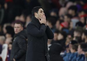 塔帅:让凯帕首发是基于他整个赛季的表现,选择其他门将不公平