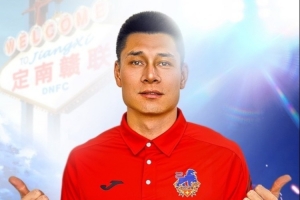 32岁门将杜佳迎俱乐部生涯各赛事100次出场,其中23场零封丢164球