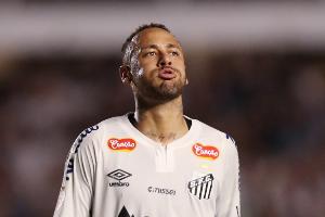 罗马里奥谈内马尔去世界杯:明星球员必须入选;天赋绝不能被浪费