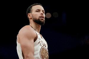 科尔:库里将不会随队前往丹佛 他将在队医指导下进行康复训练