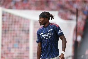 TA：考虑到蒂尔曼的上身与马杜埃凯的脚有接触，点球争议小了很多