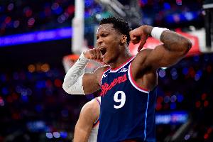 马瑟林到快船后场均19.4分6.1板2.4助 均生涯新高 正负值+7.2