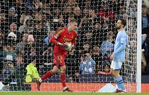 意媒：签维卡里奥的价格被认为过高，国米也在考虑卢宁等人选