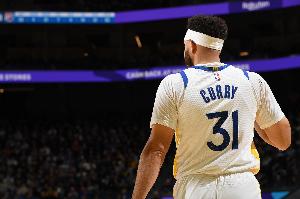 投手本色！赛斯·库里时隔三个月复出首节三分球2投2中砍6分1助