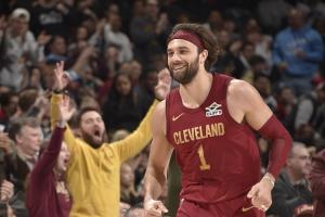 本季还没打！美记：斯特鲁斯即将复出 有望在未来一周内重返赛场