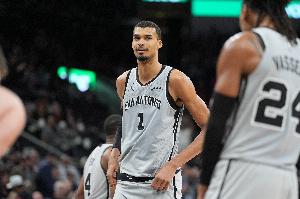 西部球队晋级总决赛最新概率：马刺升至20.8% 雷霆48% 掘金13%