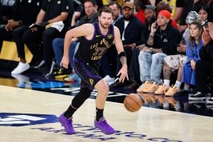 东契奇成为本赛季第13位单场50+球员 约基奇2次&掘金3人均为最多