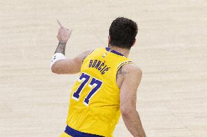 路威：湖人总能引进球星来争冠 看好东契奇在湖人至少夺一冠