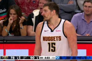 血亏！约基奇被吹进攻犯规 掘金挑战失败&主帅还赔上技犯