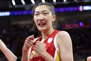 韩旭：之前对宫指导的印象是他很凶的 但他是一个很爱我们的教练