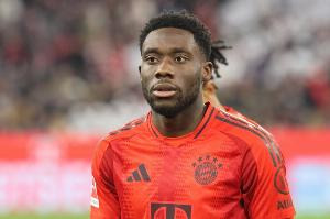 图片报：戴维斯今天已进行慢跑训练，预计4月4日对阵弗赖堡时复出