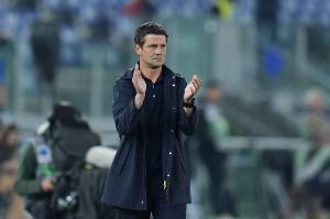 给了机会不中用！国米战平+遭争议判罚，但米兰输球再送1分优势