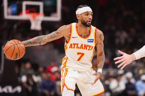 亚历山大-沃克：外界说我们十连胜没含金量 可这都是NBA水准球队