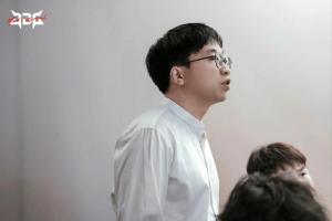 Tabe：不能说JDG比去年AL上限高 他们还年轻希望展现出击败任何强队的潜力