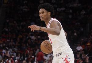 各种冲击还是难救主！阿门11记进球全在禁区 空砍26分11板4助2断