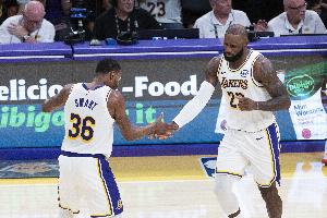 斯玛特：我将来可以告诉孩子们 我曾和詹姆斯对抗又和他并肩作战