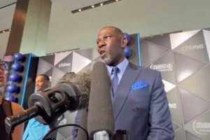 迈克尔·芬利：希望有机会带领独行侠走向未来 成为总冠军竞争者