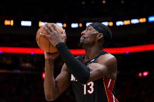 斯波：阿德巴约该入选最佳阵容 他在进攻端承担了更多的责任