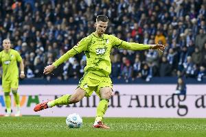 斯塔赫：入选德国队令我非常激动，纳帅叮嘱我别有压力享受比赛