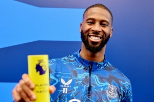 2射1传！贝托当选埃弗顿3-0切尔西一役全场最佳