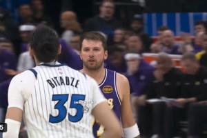 这节骨眼！东契奇：比塔泽用塞尔维亚语跟我说要我全家