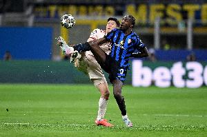 米体：国米内部讨论图拉姆情况，他可能被列入转会名单