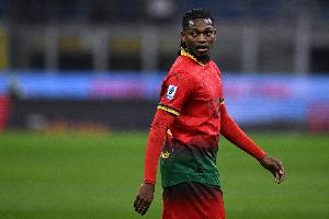 米体：伤情影响了莱奥的情绪，他对米兰非常忠诚、和队友关系融洽